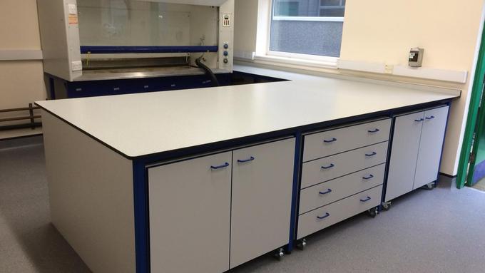 Lab Furniture For Schools