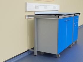 Mobile units in T frame support system with Trespa Toplab worktop