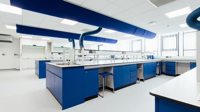 Made-to-measure furniture for the medical, research and educational sectors